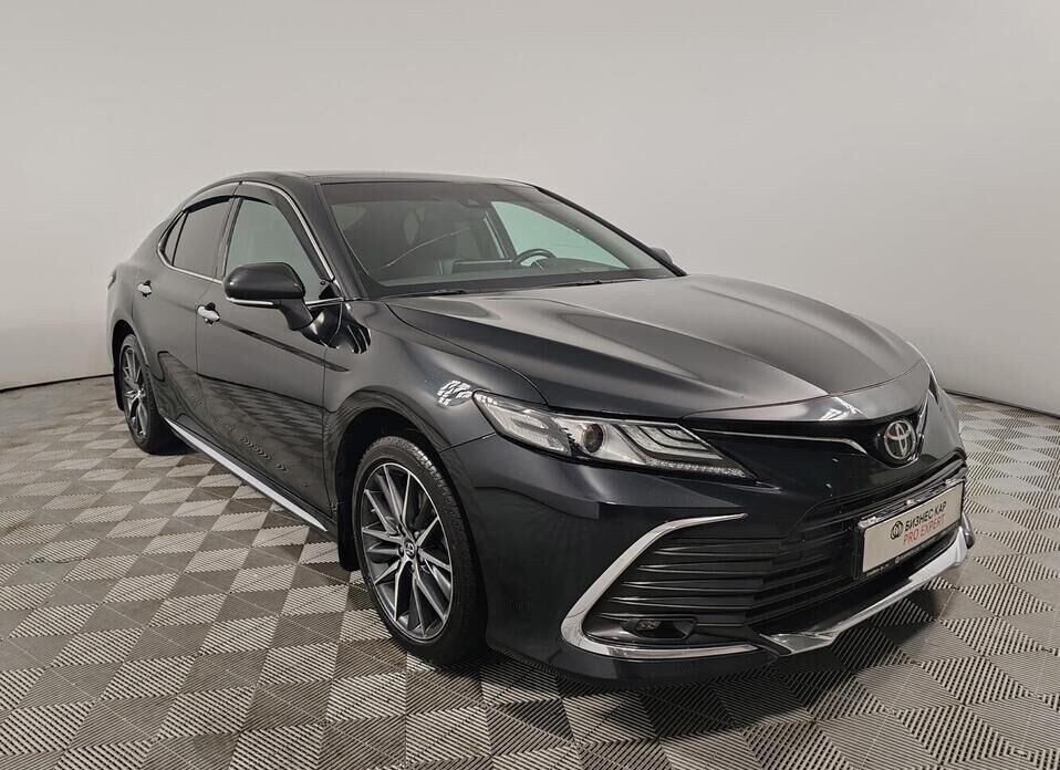 Toyota Camry, VIII (XV70) Рестайлинг 2.5 AT (209 л.с.)