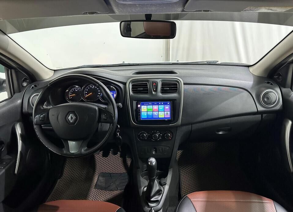 Renault Logan, II 1.6 MT (82 л.с.)