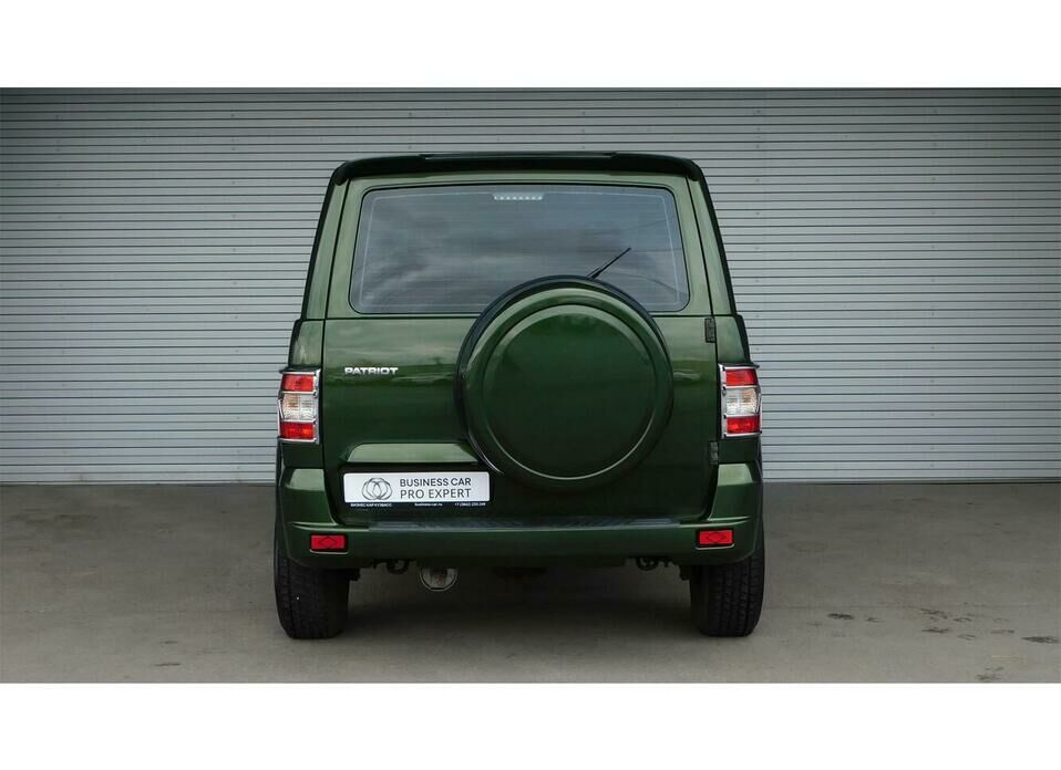 УАЗ Patriot 2.7 AT (150 л.с.) 4WD