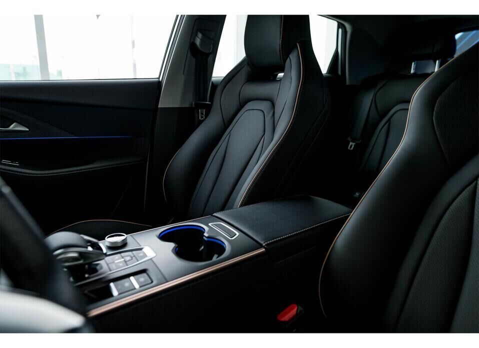 Omoda C5, I Рестайлинг 1.6 AMT (150 л.с.) 4WD