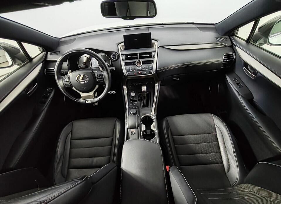 Lexus NX, I 300h 2.5hyb CVT (155 л.с.) 4WD
