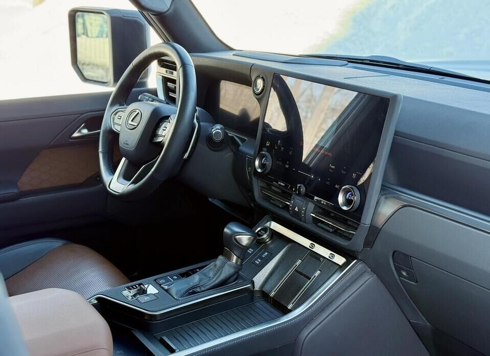 Lexus GX, III 550 3.4 AT (354 л.с.) 4WD