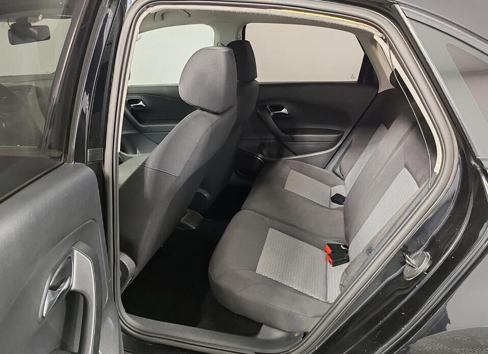 Volkswagen Polo, V 1.6 AT (105 л.с.)