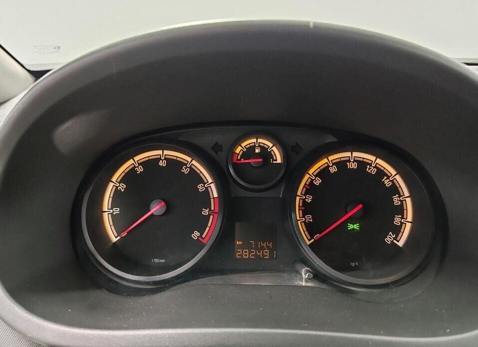 Opel Corsa, D Рестайлинг II 1.2 AMT (85 л.с.)