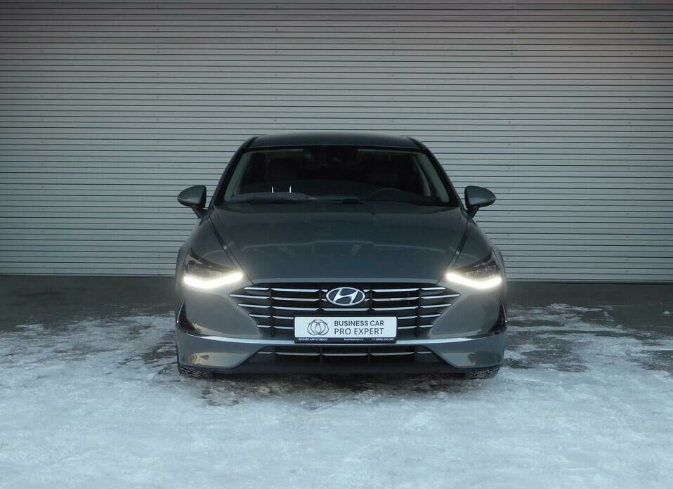 Hyundai Sonata 2.0 AT (160 л.с.)