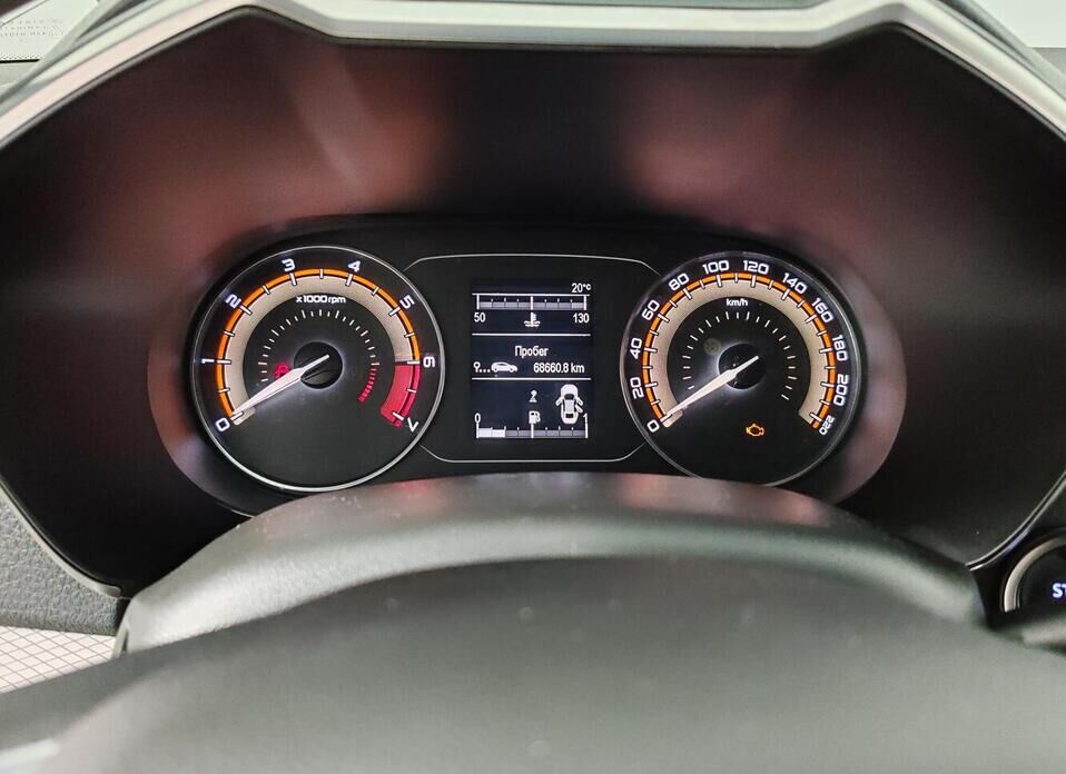 LADA (ВАЗ) Vesta, I Рестайлинг (NG) Предсерийная 1.6 MT (106 л.с.)