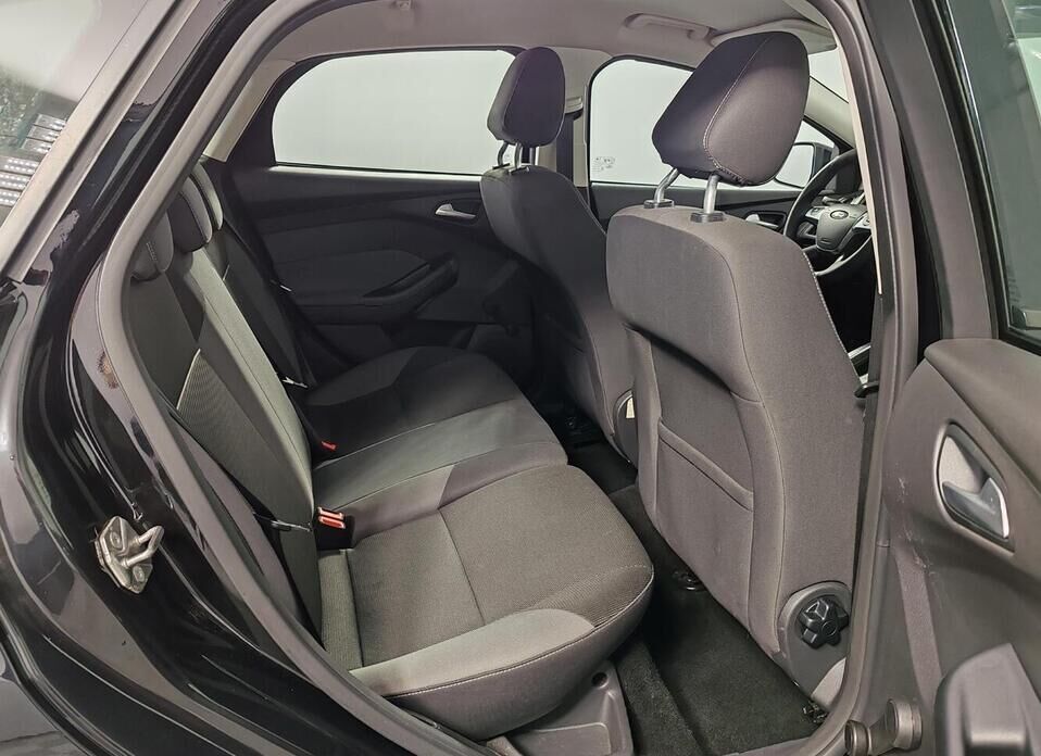 Ford Focus 1.6 AMT (125 л.с.)
