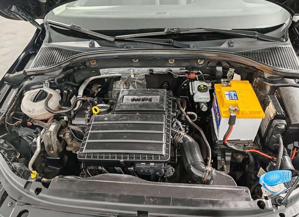 Skoda Octavia, III (A7) 1.6 MT (110 л.с.)