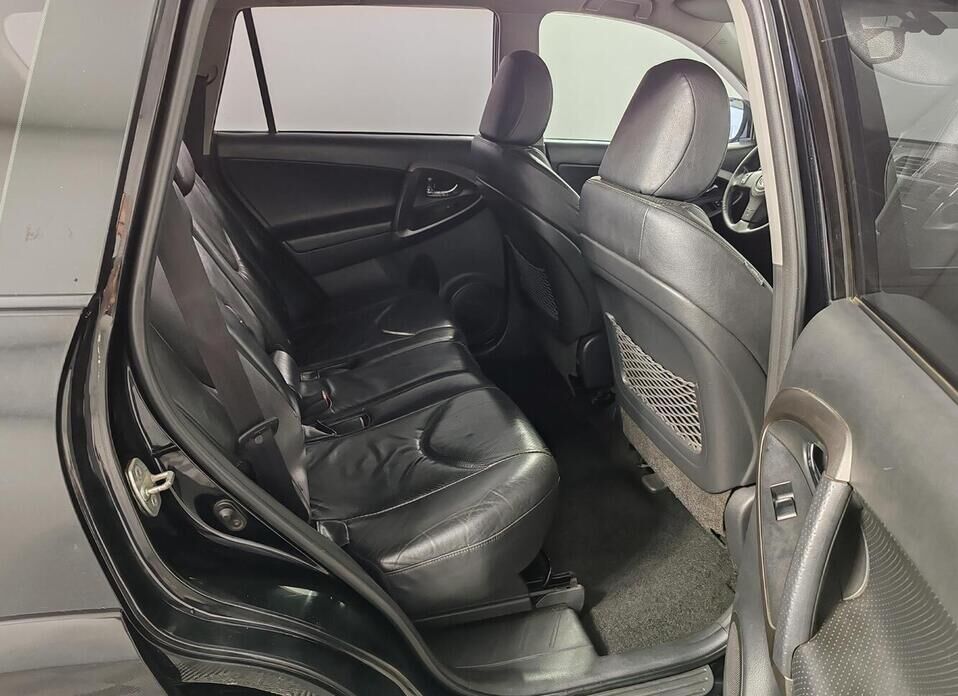Toyota RAV4 Long 2.4 AT (170 л.с.) 4WD