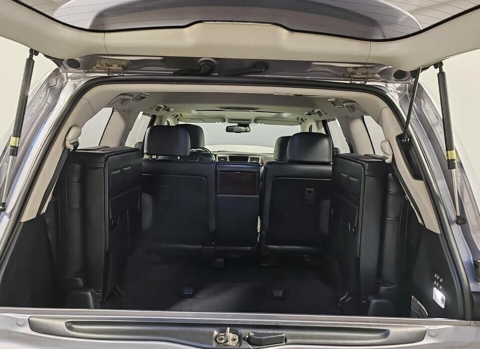 Lexus LX, III 570 5.7 AT (367 л.с.) 4WD