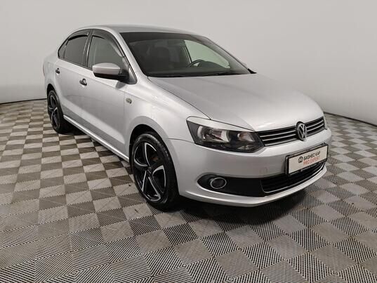 Volkswagen Polo, 2011&nbsp;г., 327&nbsp;948&nbsp;км