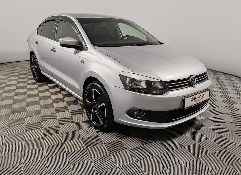 Volkswagen Polo, V 1.6 MT (105 л.с.)