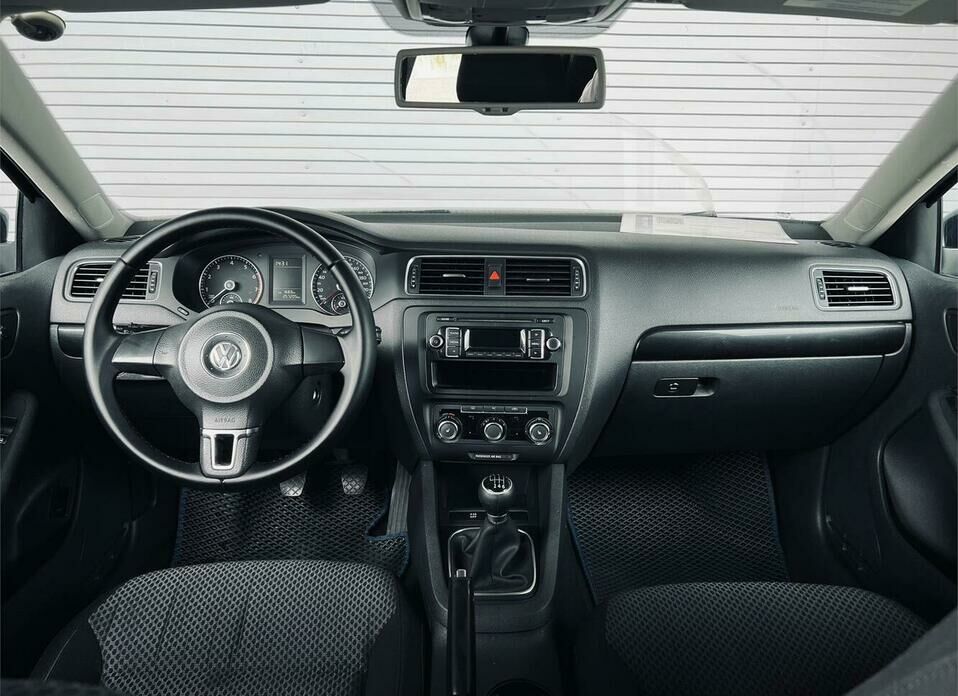 Volkswagen Jetta 1.4 AMT (122 л.с.)