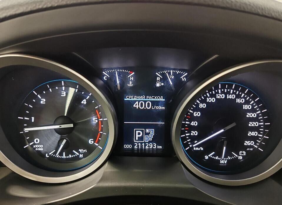 Toyota Land Cruiser 4.5d AT (235 л.с.) 4WD