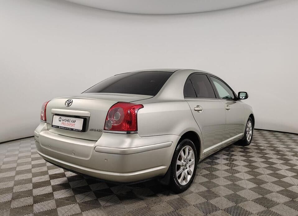 Toyota Avensis, II Рестайлинг 1.8 MT (129 л.с.)