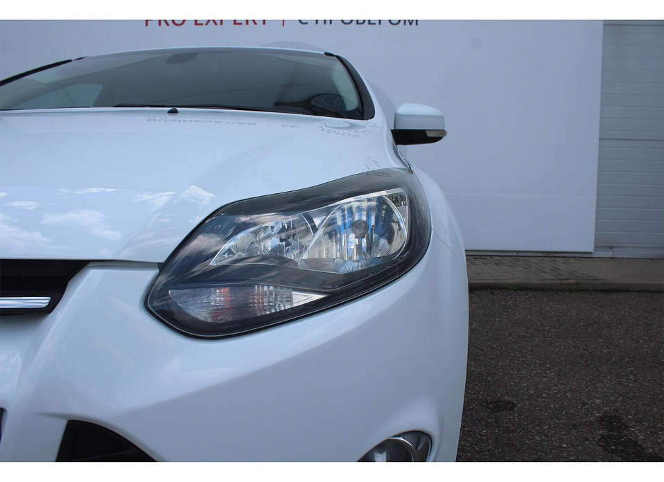 Ford Focus, III 1.6 AMT (125 л.с.)