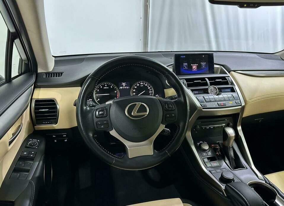 Lexus NX 200 2.0 CVT (150 л.с.) 4WD