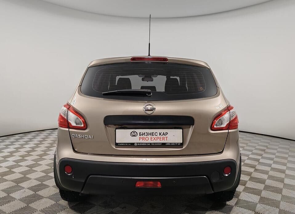 Nissan Qashqai, I Рестайлинг 2.0 CVT (141 л.с.)