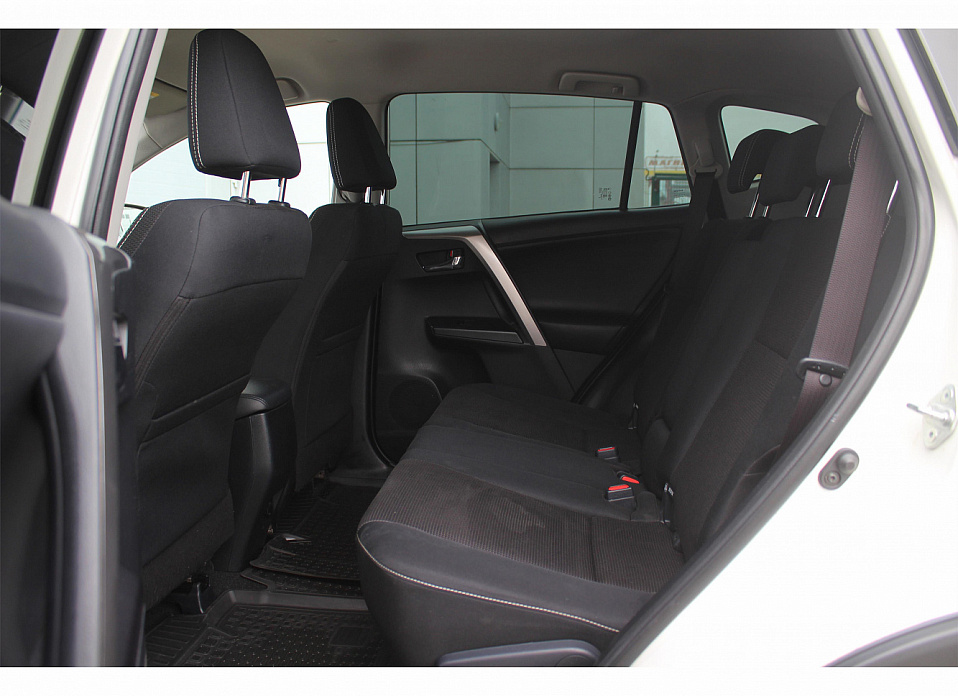 Toyota RAV4, IV (CA40) Рестайлинг 2.0 CVT (146 л.с.) 4WD