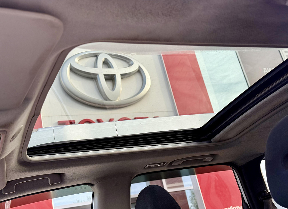 Nissan X-Trail, II Рестайлинг 2.0 MT (141 л.с.) 4WD