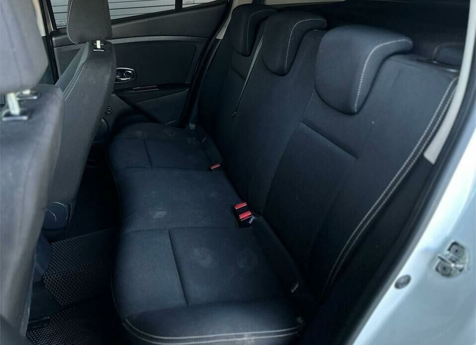 Renault Megane 1.6 MT (106 л.с.)