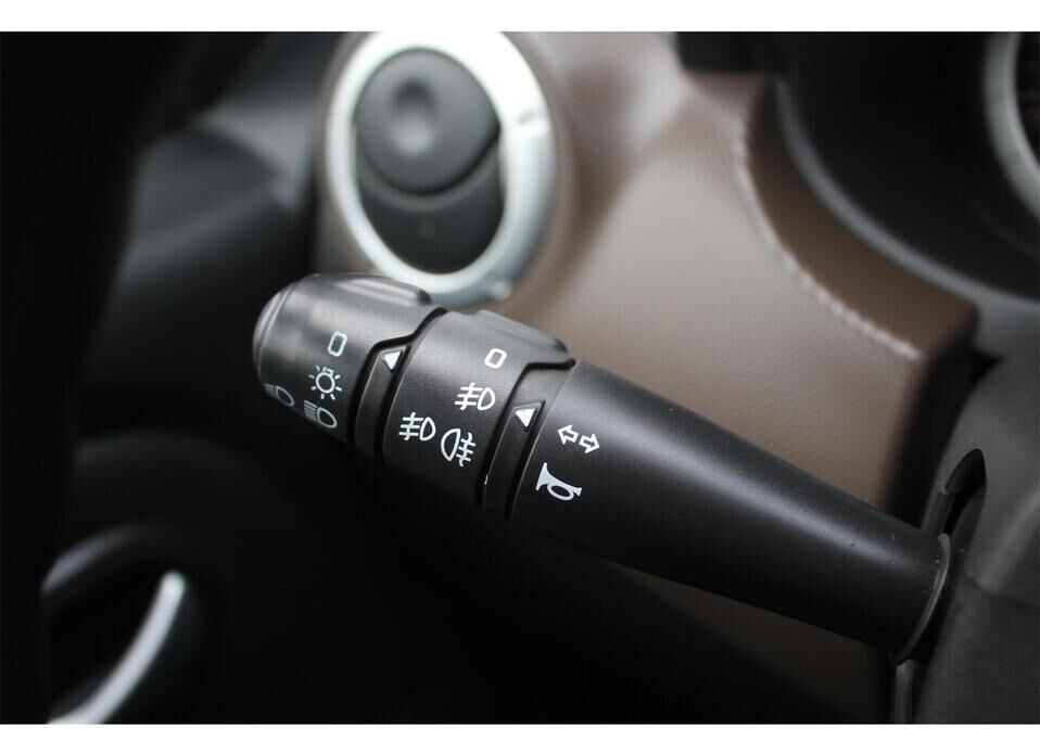 LADA (ВАЗ) Largus, I 1.6 MT (105 л.с.)