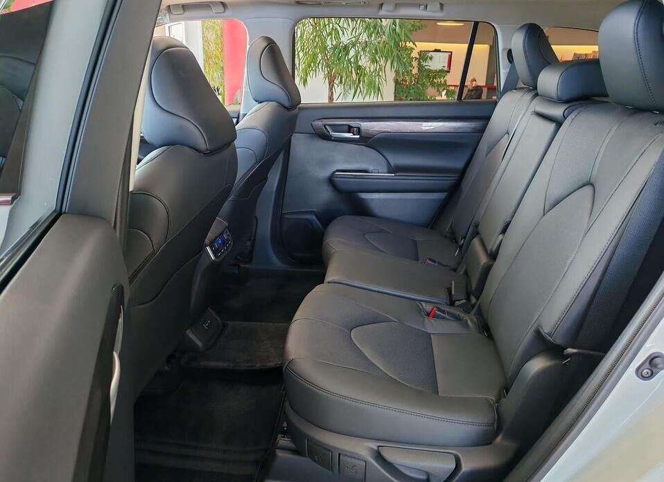 Toyota Highlander, IV (XU70) 2.0 AT (248 л.с.) 4WD