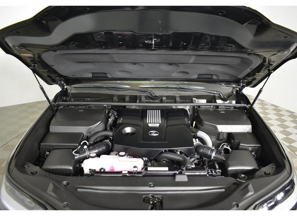 Lexus LX, IV 600 3.5 AT (415 л.с.) 4WD