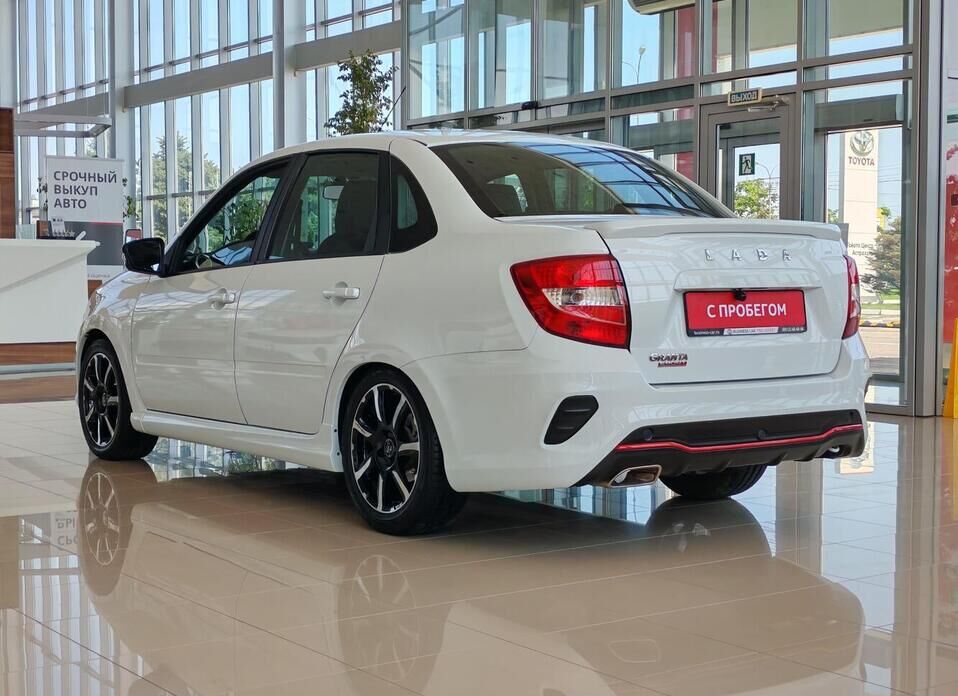 LADA (ВАЗ) Granta Sport 1.6 MT (118 л.с.)