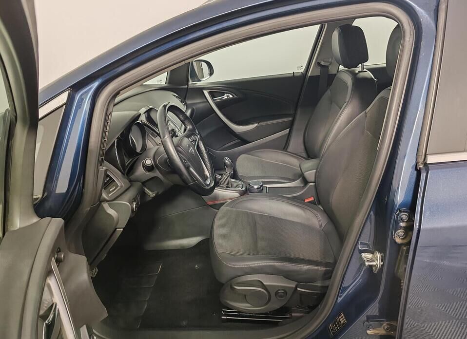 Opel Astra 1.4 MT (140 л.с.)