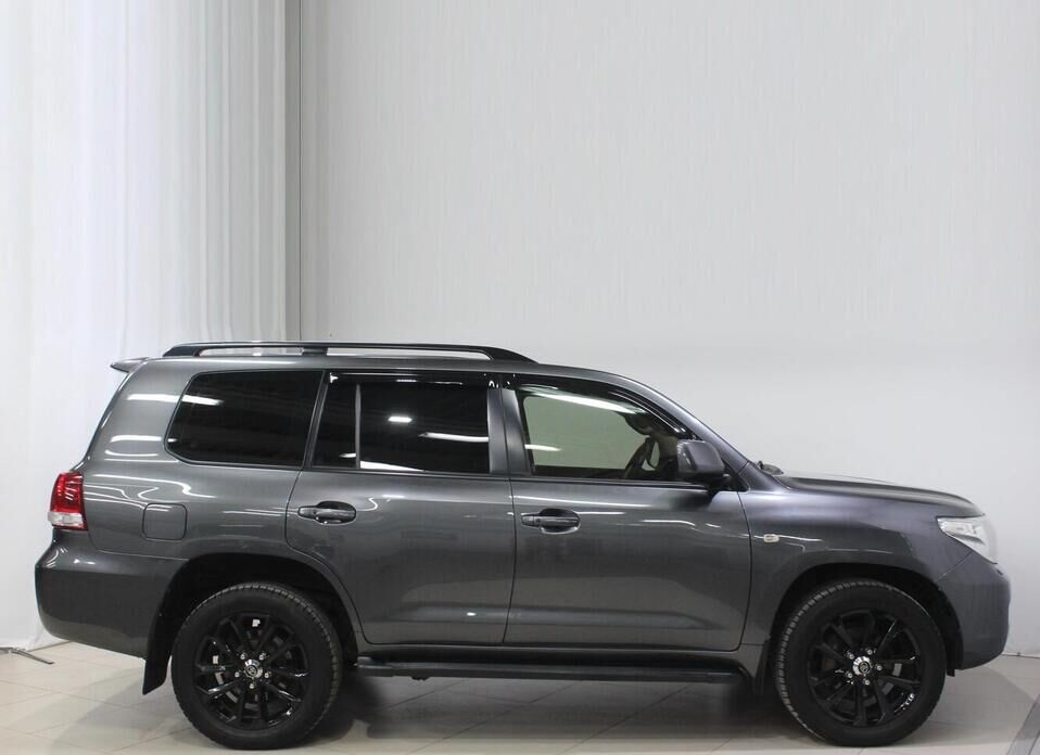 Toyota Land Cruiser, 200 Series 4.5d AT (235 л.с.) 4WD