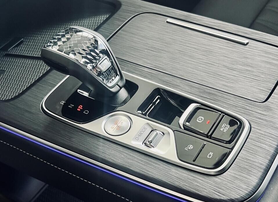 GAC GS8 2.0 AT (231 л.с.) 4WD