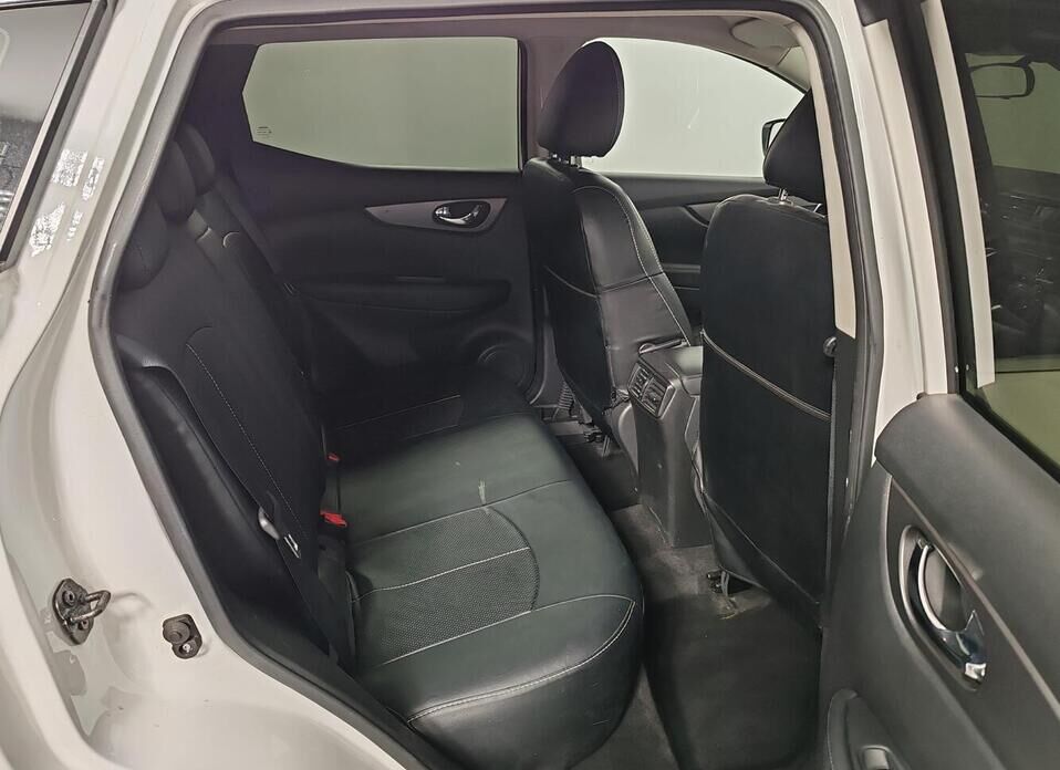 Nissan Qashqai, II Рестайлинг 2.0 CVT (144 л.с.)