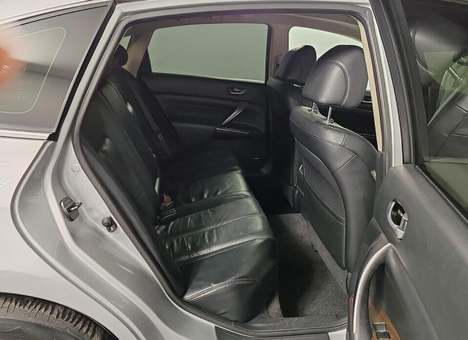 Nissan Teana 2.5 CVT (182 л.с.)