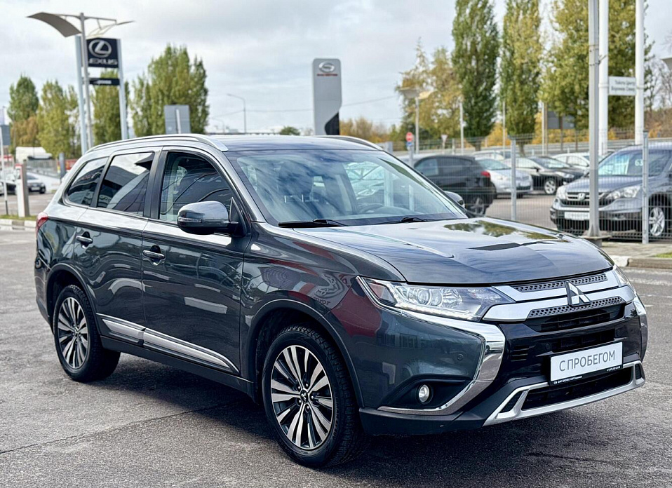 Mitsubishi Outlander, III Рестайлинг 3 2.0 CVT (146 л.с.) 4WD