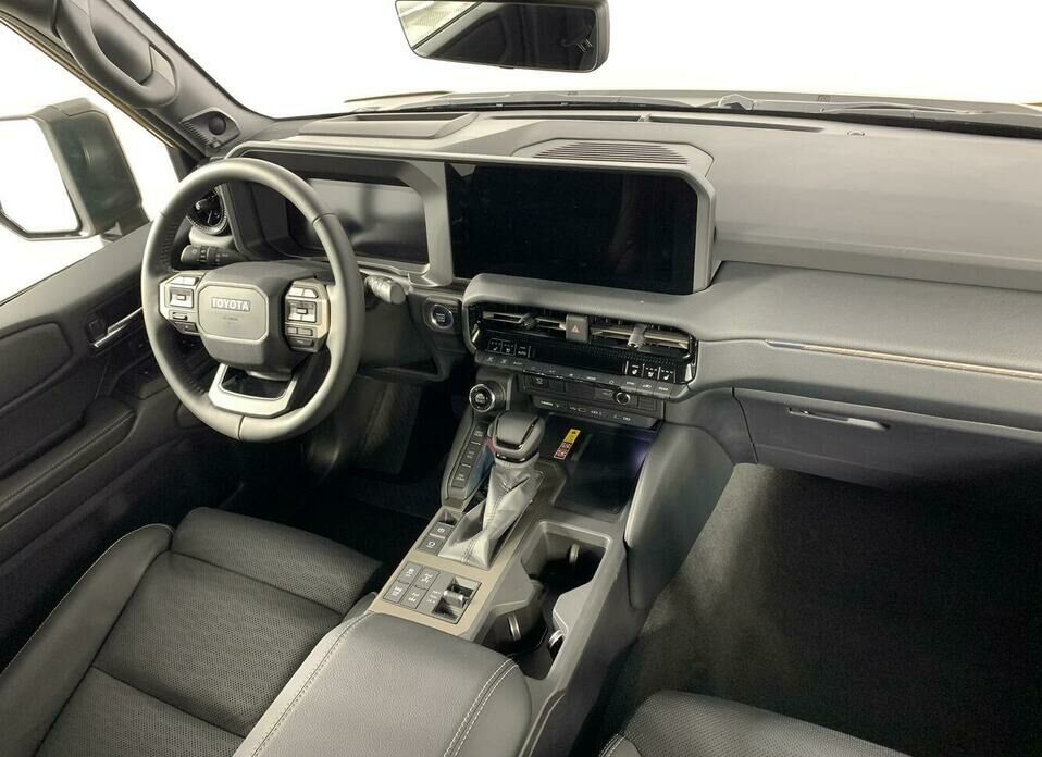 Toyota Land Cruiser Prado 2.4 AT (279 л.с.) 4WD