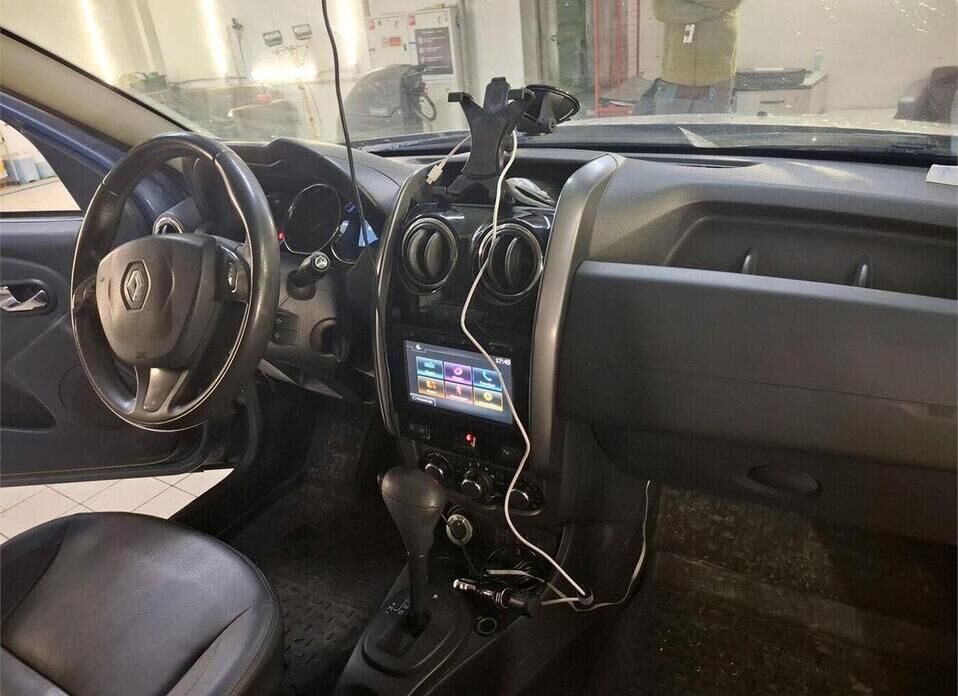 Renault Duster, I Рестайлинг 2.0 AT (143 л.с.) 4WD