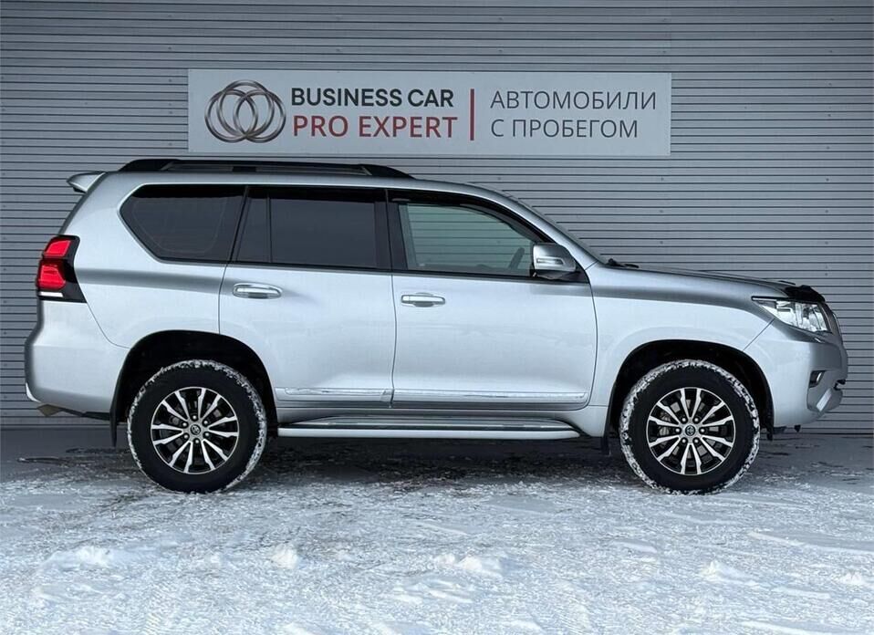 Toyota Land Cruiser Prado, 150 Series Рестайлинг 2 2.7 AT (163 л.с.) 4WD