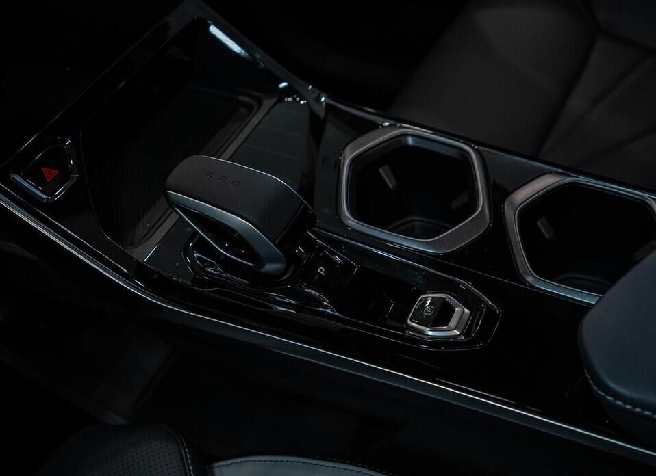 Geely Atlas 2.0 AMT (200 л.с.)