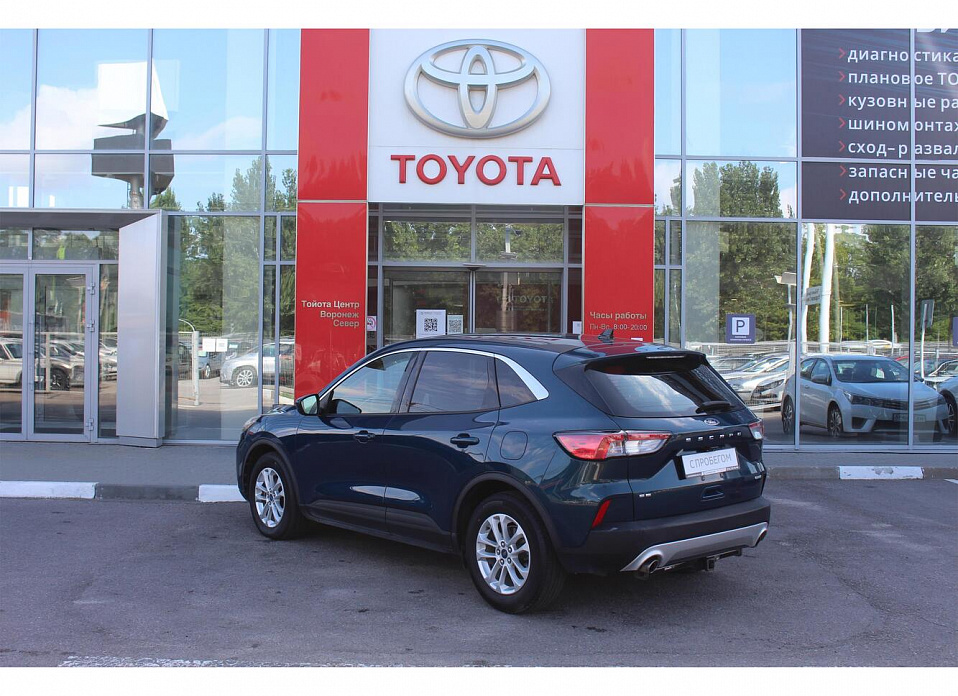 Ford Escape, III Рестайлинг 1.5 AT (182 л.с.)