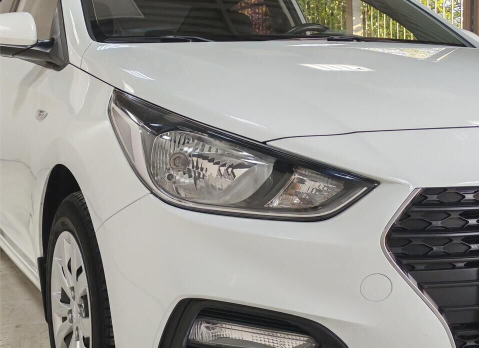 Hyundai Solaris, II 1.6 AT (123 л.с.)