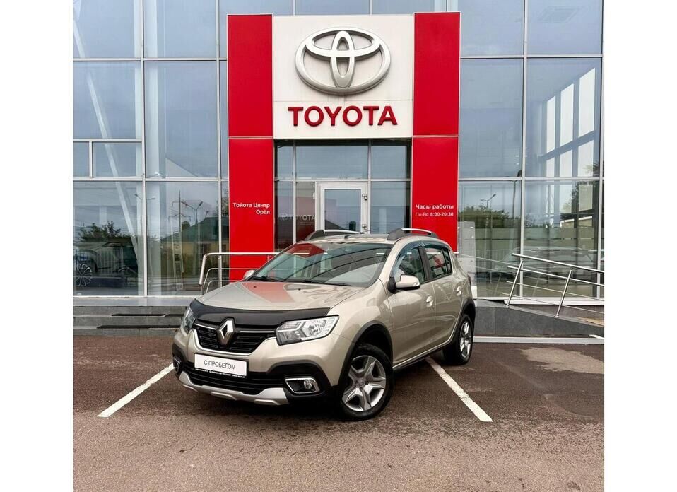 Renault Sandero Stepway 1.6 MT (82 л.с.)