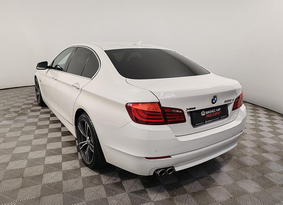 BMW 5 серии, VI (F10/F11/F07) 525d xDrive 2.0d AT (218 л.с.) 4WD