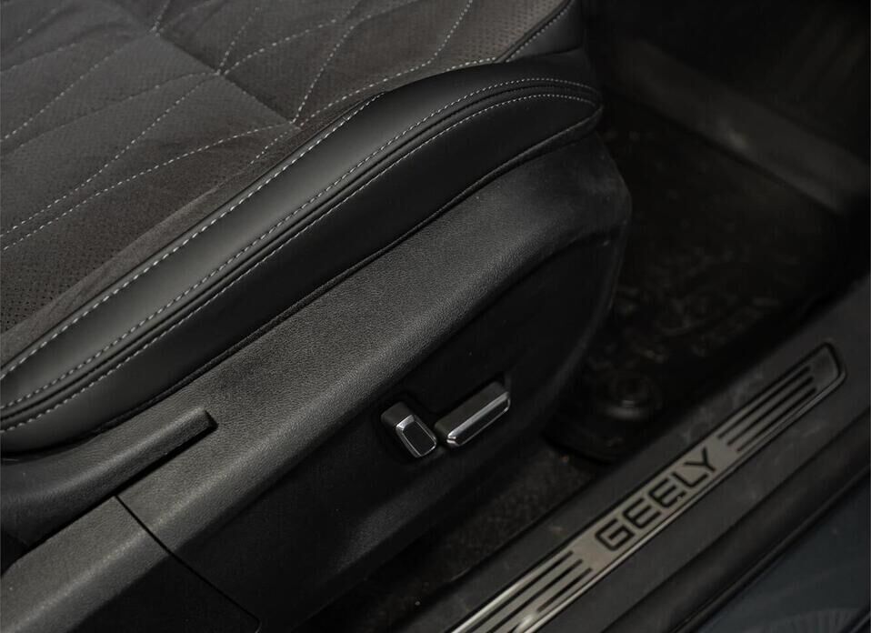 Geely Monjaro, I 2.0 AT (238 л.с.) 4WD