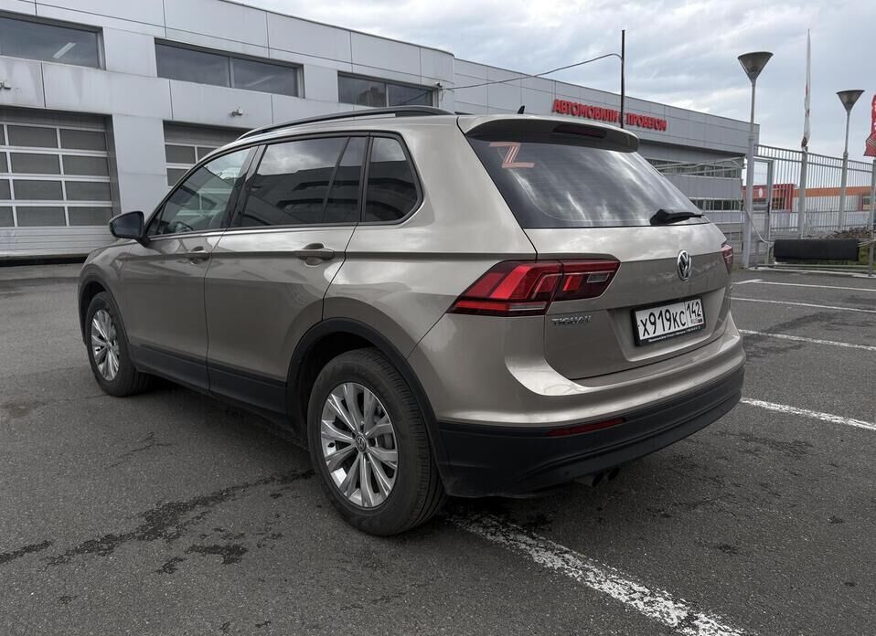 Volkswagen Tiguan, II 1.4 AMT (150 л.с.) 4WD