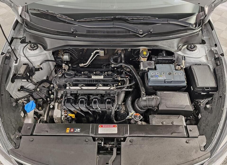 Kia Rio, IV Рестайлинг 1.6 AT (123 л.с.)