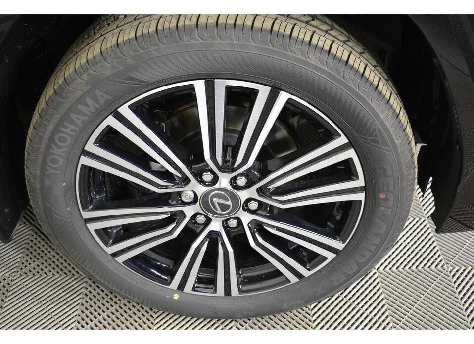 Lexus LX, IV 600 3.5 AT (415 л.с.) 4WD