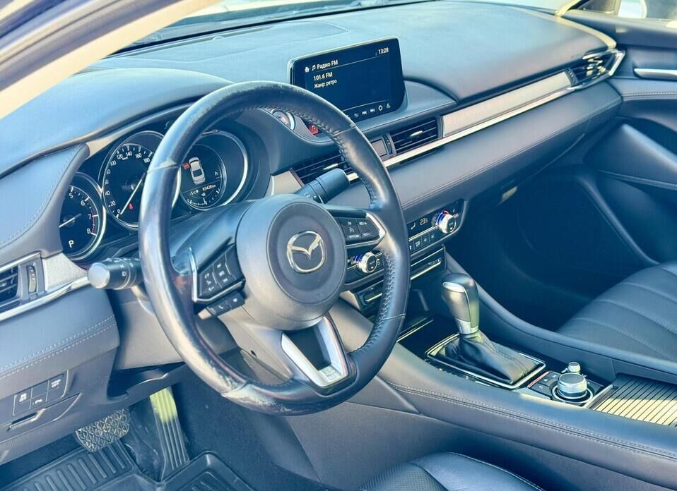 Mazda 6, III (GJ) Рестайлинг 2 2.0 AT (150 л.с.)