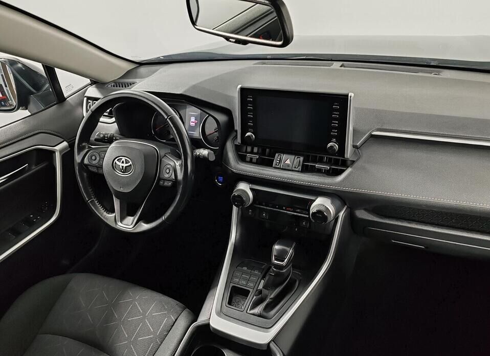 Toyota RAV4, V (XA50) 2.0 CVT (149 л.с.) 4WD