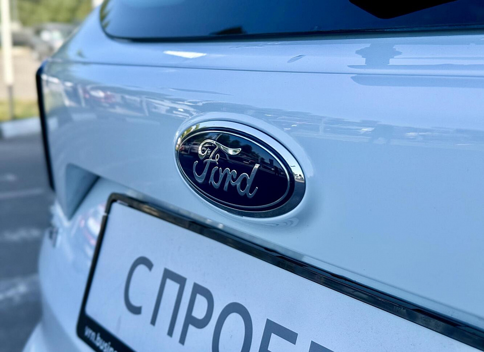 Ford Kuga, II Рестайлинг 2.5 AT (150 л.с.)